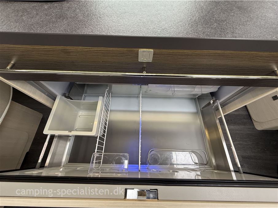 Caravelair Artica 490